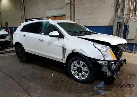 2014 Cadillac Srx Luxury Collection z USA, uszkodzony, nr VIN 3GYFNEE33ES536513